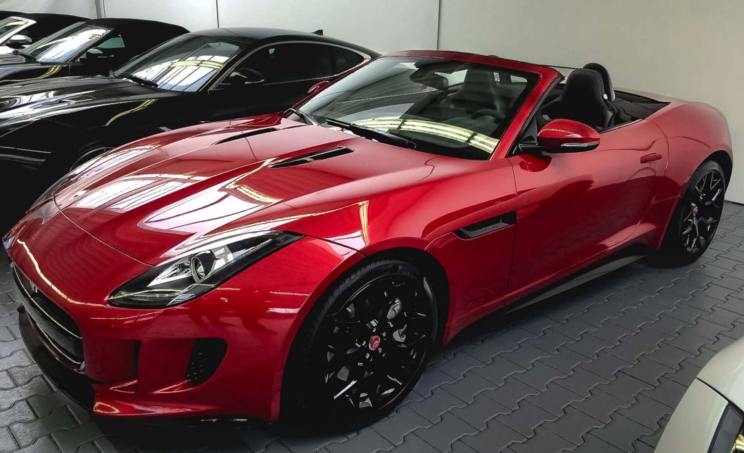 Jaguar F-type V8 convertible